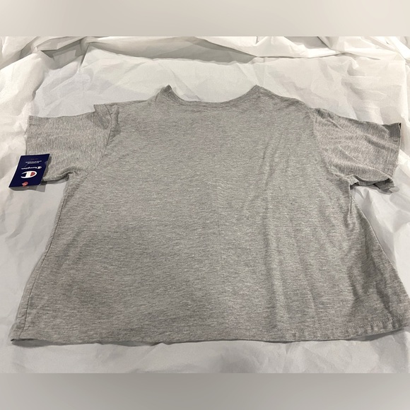 NWT - Sporty Gray CHAMPION Short Sleeve in size 1X. This cropped top is NWT. - Picture 7 of 7